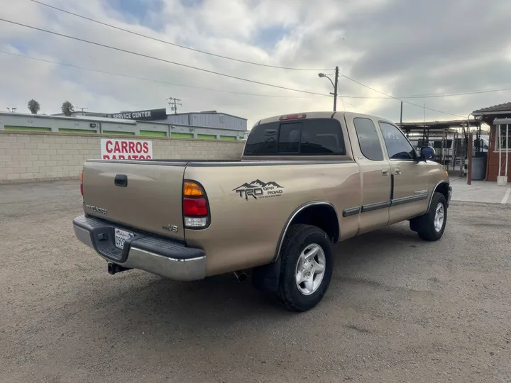 GOLD, 2002 TOYOTA TUNDRA ACCESS CAB Image 8