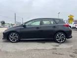 BLACK, 2018 TOYOTA COROLLA IM Thumnail Image 4