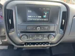 WHITE, 2018 CHEVROLET SILVERADO 2500 HD Thumnail Image 21