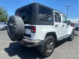 WHITE, 2017 JEEP WRANGLER UNLIMITED Thumnail Image 4