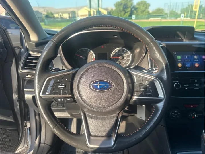 SILVER, 2019 SUBARU CROSSTREK Image 13