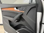 WHITE, 2023 AUDI Q5/PREMIUM PLUS/BANG&OLUFSEN SOUND/19" WHEELS Thumnail Image 9