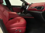 WHITE, 2022 MASERATI LEVANTE/UP GRADED BLACK WHEELS/RED INTERIOR Thumnail Image 16