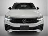 WHITE, 2022 VOLKSWAGEN TIGUAN SE/R LINE/BLACK OUT WHEELS/PANO ROOF Thumnail Image 2