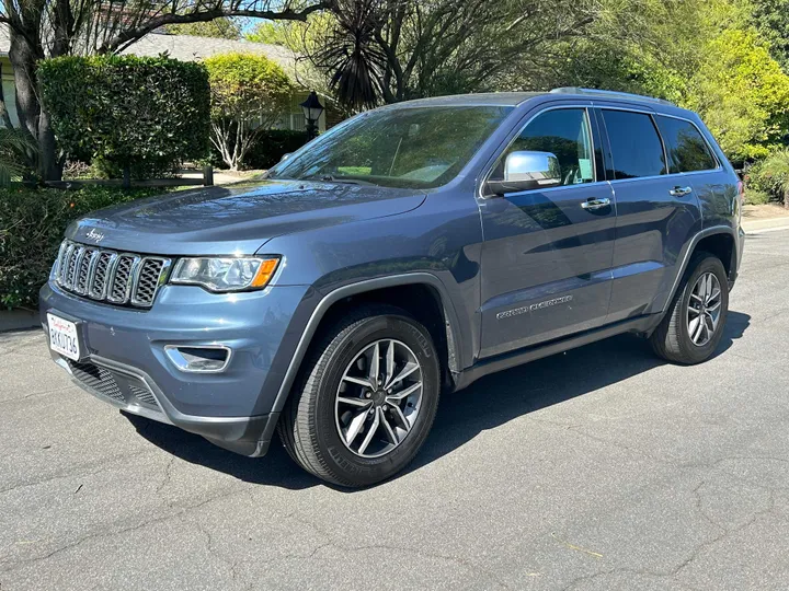 BLUE, 2019 JEEP GRAND CHEROKEE Image 3