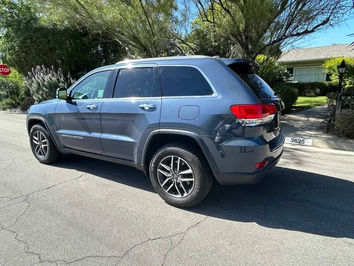 BLUE, 2019 JEEP GRAND CHEROKEE Image 5