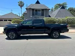 BLACK, 2020 TOYOTA TACOMA DOUBLE CAB Thumnail Image 4