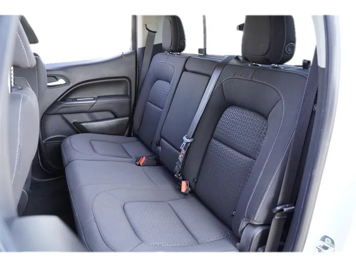 WHITE, 2017 GMC CANYON CREW CAB Image 14