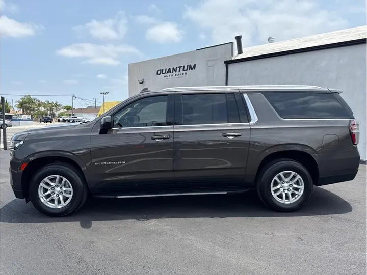 GRAY, 2021 CHEVROLET SUBURBAN Image 2