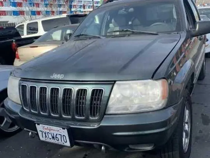 GREEN, 2002 JEEP GRAND CHEROKEE Image 2