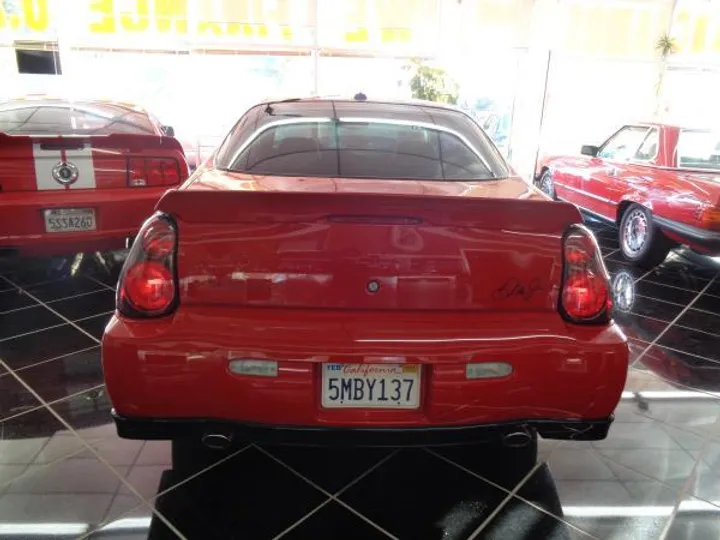RED, 2004 CHEVROLET MONTE CARLO Image 4