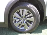 WHITE, 2022 NISSAN PATHFINDER SV Thumnail Image 13
