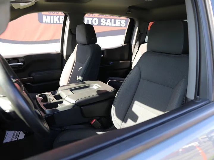 2020 CHEVROLET SILVERADO LT Image 21