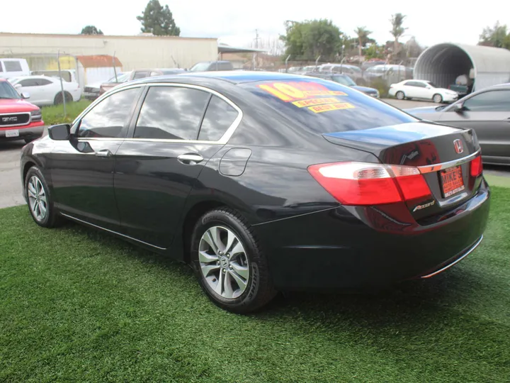 2014 HONDA ACCORD LX Image 4