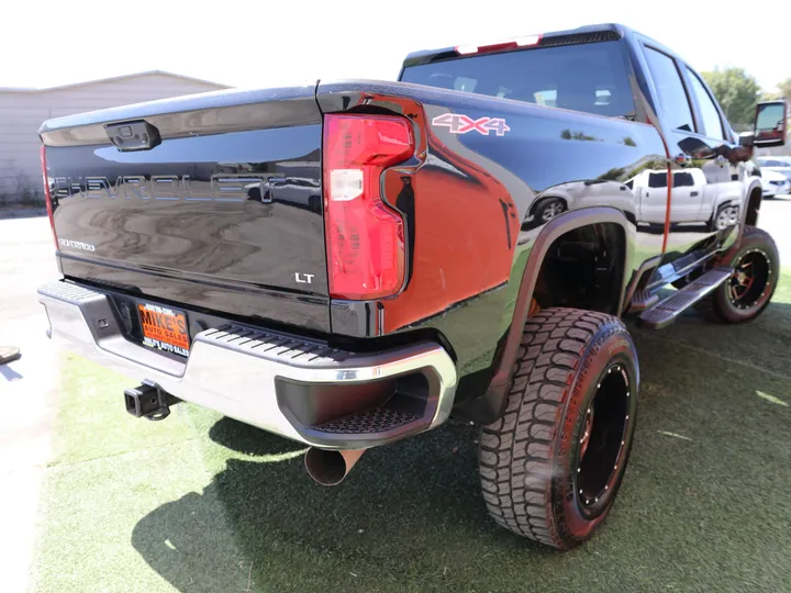 BLACK, 2023 CHEVROLET SILVERADO 2500 Image 5