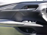 BLACK, 2025 TOYOTA CAMRY SE Thumnail Image 19