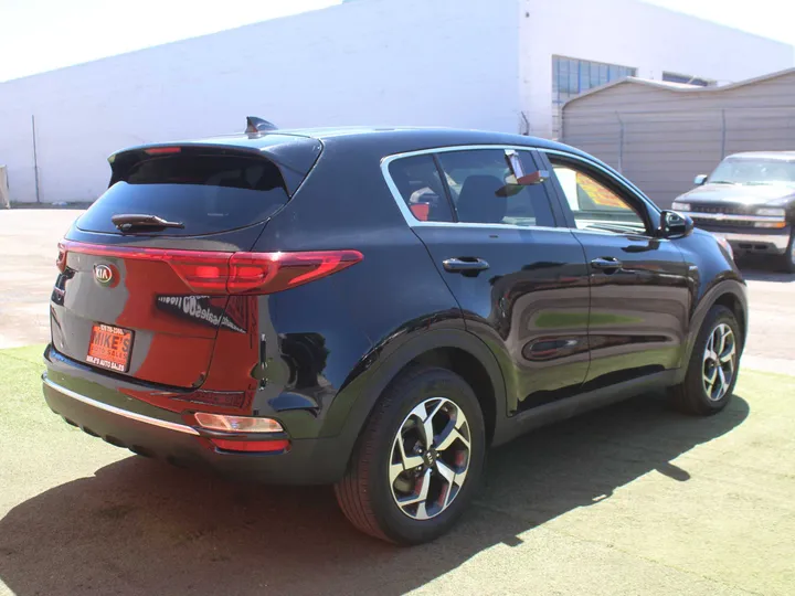 BLACK, 2021 KIA SPORTAGE LX Image 6