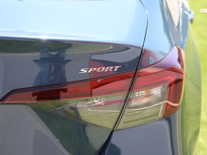 BLUE, 2025 HONDA CIVIC Image 8