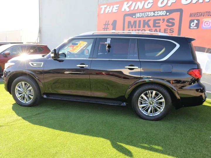 GRAY, 2021 INFINITI QX80 LUXE Image 11