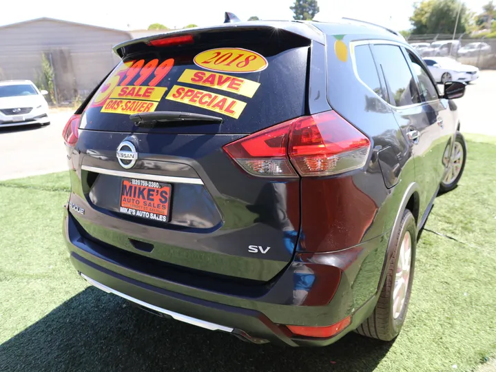 BLACK, 2018 NISSAN ROGUE SV Image 5