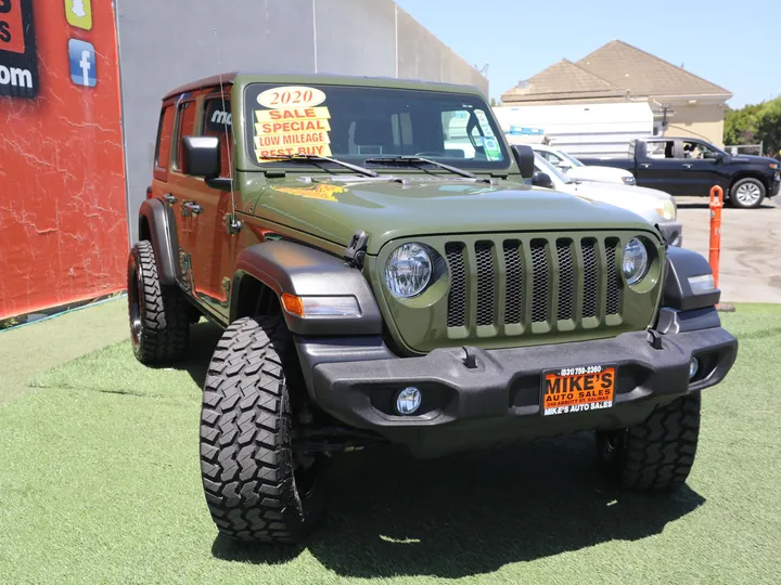 GREEN, 2020 JEEP WRANGLERUNLIMITED UNLIMITED SPORT S Image 3