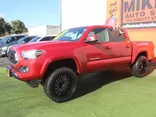 RED, 2022 TOYOTA TACOMA Thumnail Image 3