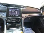 WHITE, 2023 JEEP GRAND CHEROKEE L LAREDO Thumnail Image 18