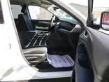 WHITE, 2023 JEEP GRAND CHEROKEE L LAREDO Thumnail Image 32