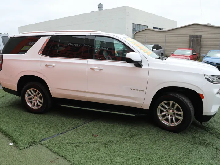 WHITE, 2023 CHEVROLET TAHOE LT Image 6