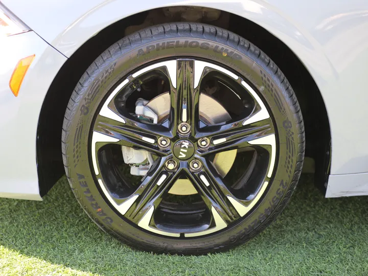GRAY, 2021 KIA K5 GT-LINE Image 12