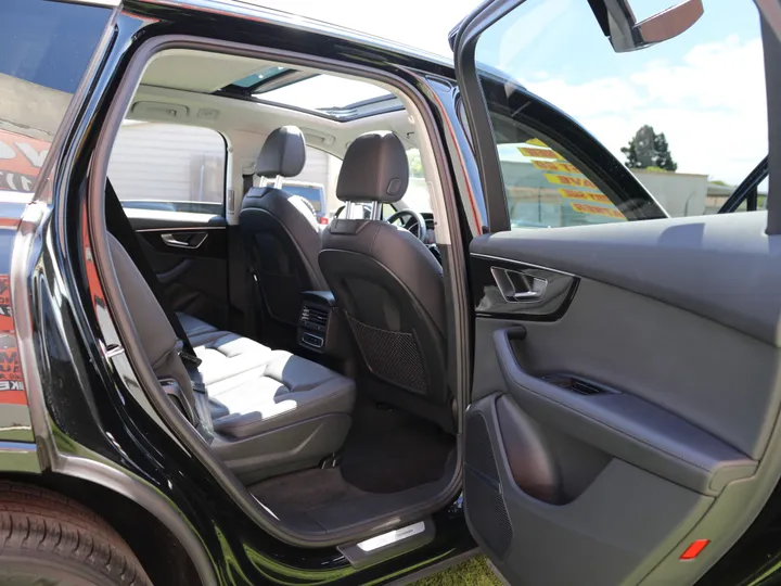 TAN, 2024 AUDI Q7 PREMIUM PLUS Image 24