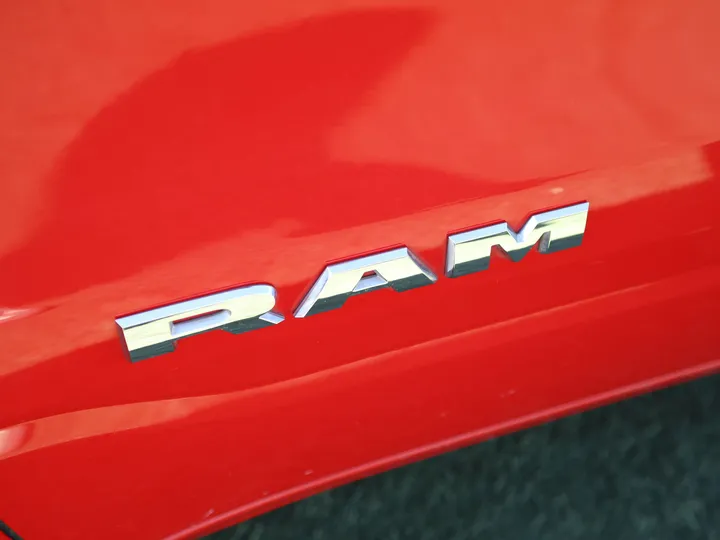 RED, 2022 RAM 1500 LONE STAR Image 13