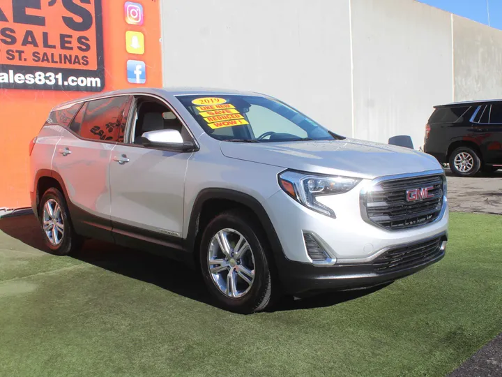 2019 GMC TERRAIN SLE Image 6