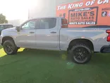 GRAY, 2024 CHEVROLET SILVERADO CUSTOM TRAIL BOSS Thumnail Image 11