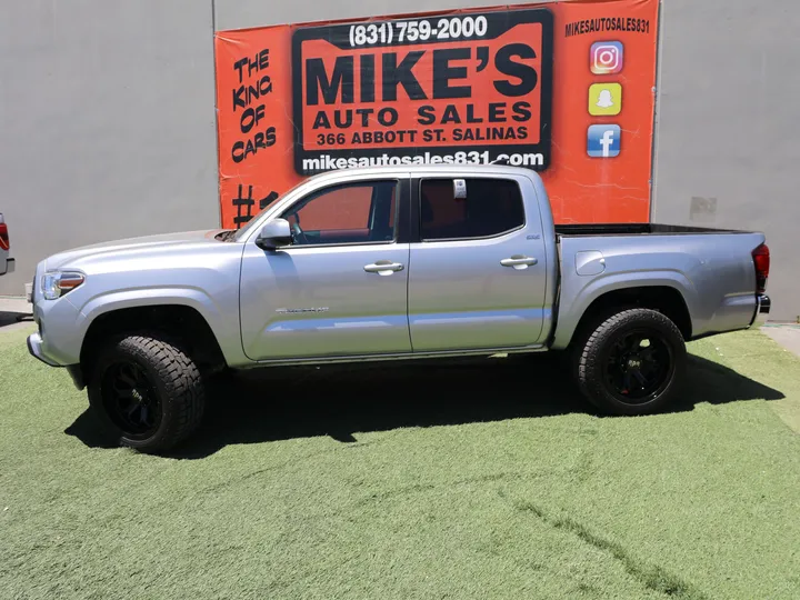 SILVER, 2023 TOYOTA TACOMA SR5 Image 9