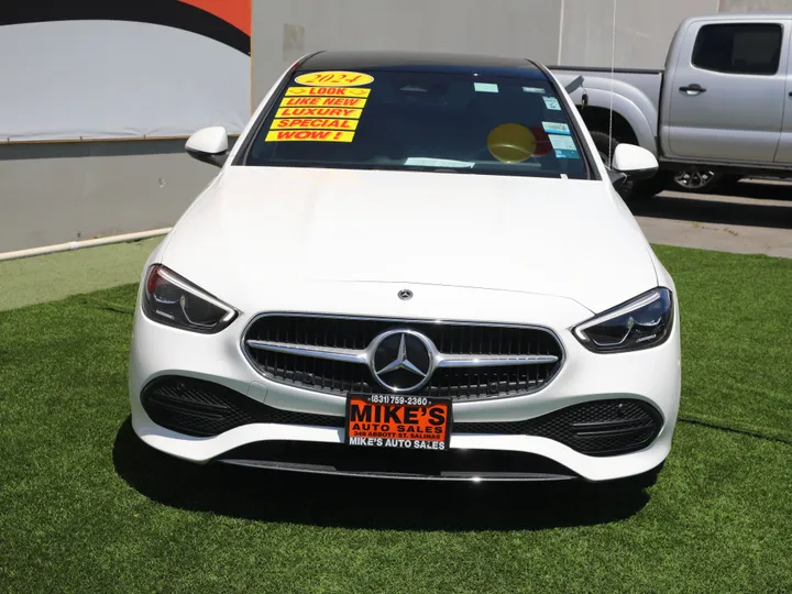 WHITE, 2024 MERCEDES-BENZ C300 Image 3