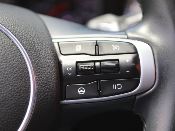 2024 KIA K5 GT Image 15