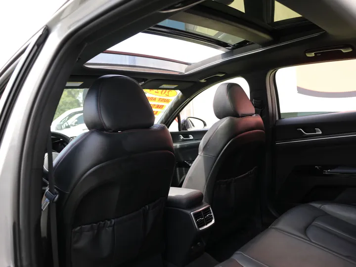 2024 KIA K5 GT Image 23