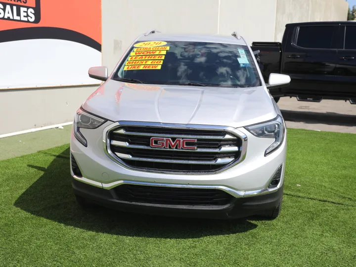 SILVER, 2020 GMC TERRAIN SLT Image 3