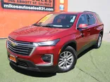 RED, 2023 CHEVROLET TRAVERSE LT Thumnail Image 2