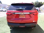 RED, 2023 CHEVROLET TRAVERSE LT Thumnail Image 8