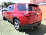 RED, 2023 CHEVROLET TRAVERSE LT Thumnail Image 9