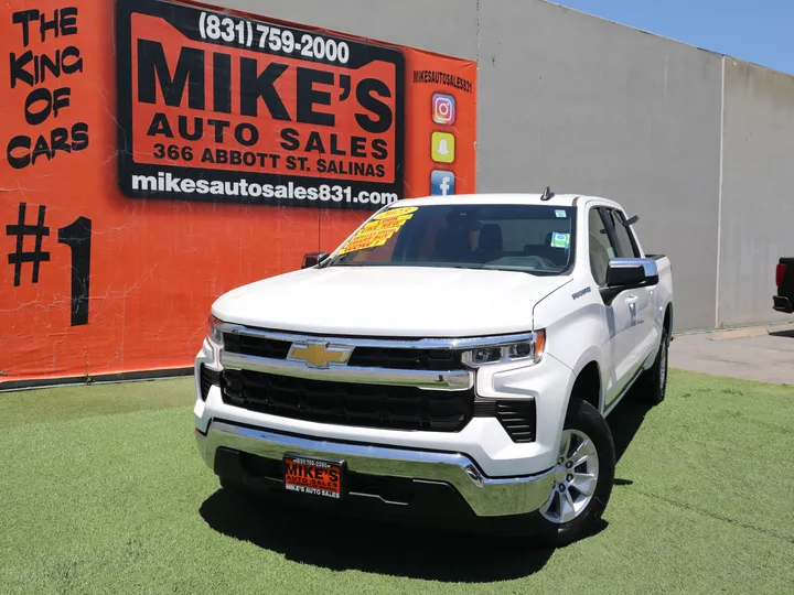 WHITE, 2023 CHEVROLET SILVERADO LT Image 2