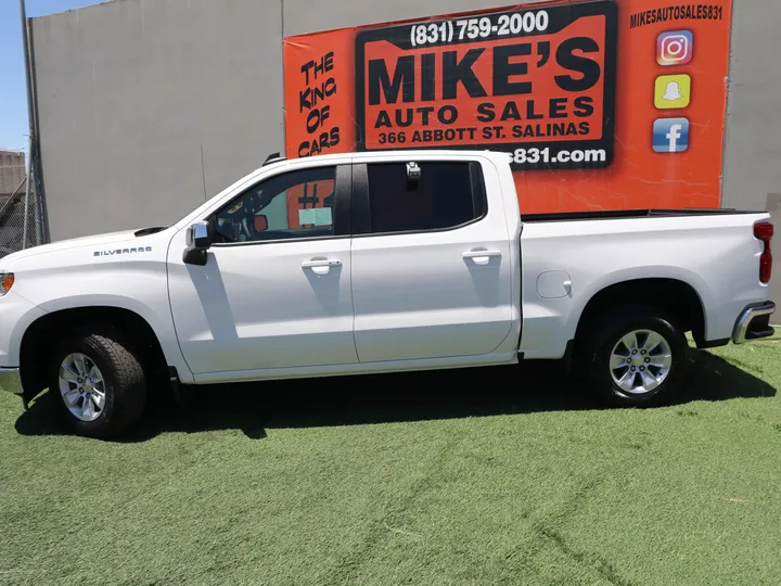 WHITE, 2023 CHEVROLET SILVERADO LT Image 10