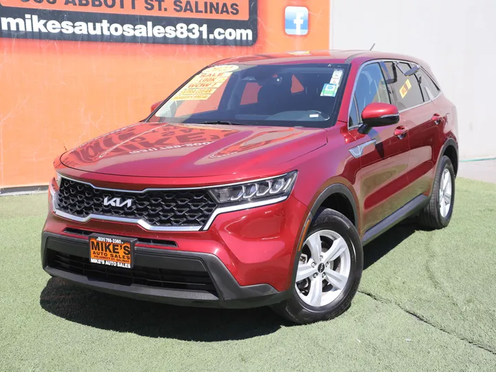 RED, 2022 KIA SORENTO LX Image 2