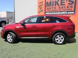 RED, 2022 KIA SORENTO LX Thumnail Image 10