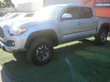 SILVER, 2019 TOYOTA TACOMA TRD OFF-ROAD Thumnail Image 3