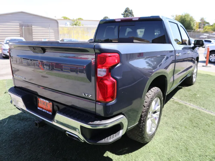 GRAY, 2019 CHEVROLET SILVERADO LTZ Image 6