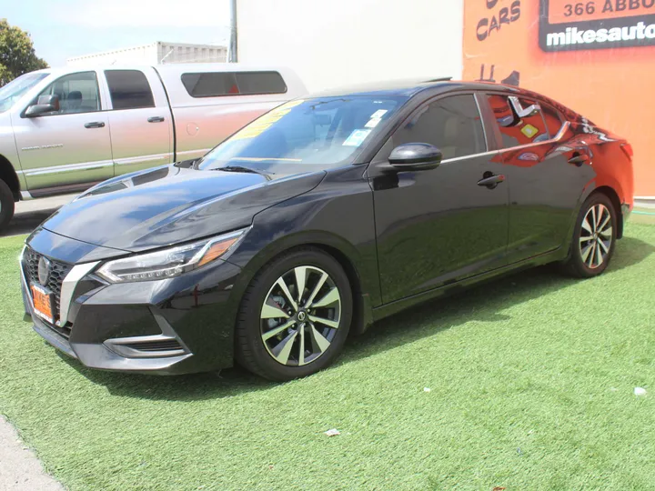 BLACK, 2020 NISSAN SENTRA SV Image 3