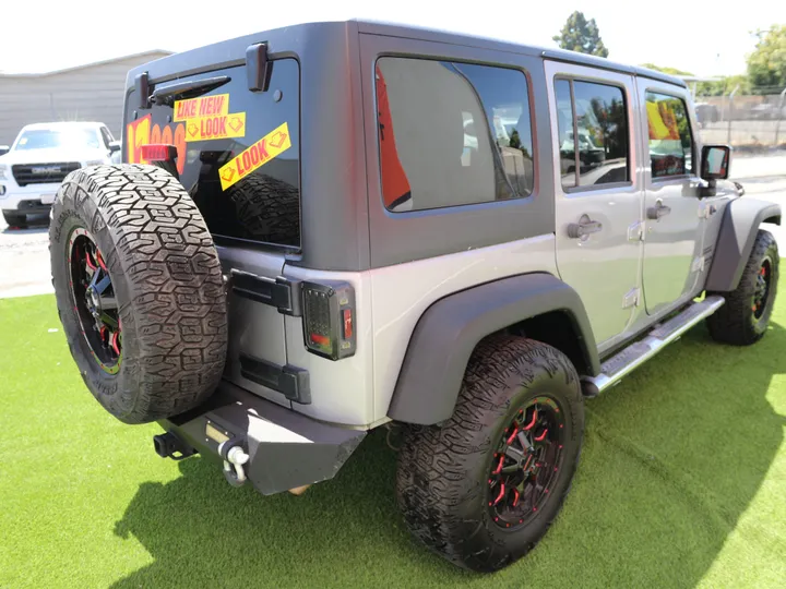 2016 JEEP WRANGLERUNLIMITED UNLIMITED SPORT Image 6